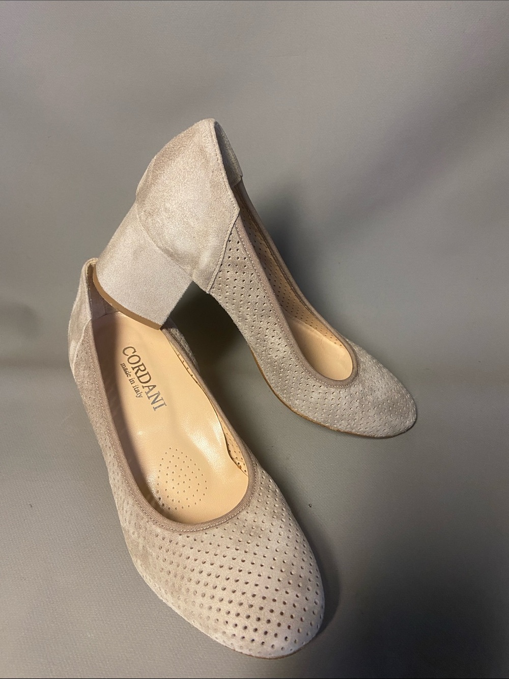 Cordani Taupe Perforated Suede Low Block Heel Pumps. Size 37